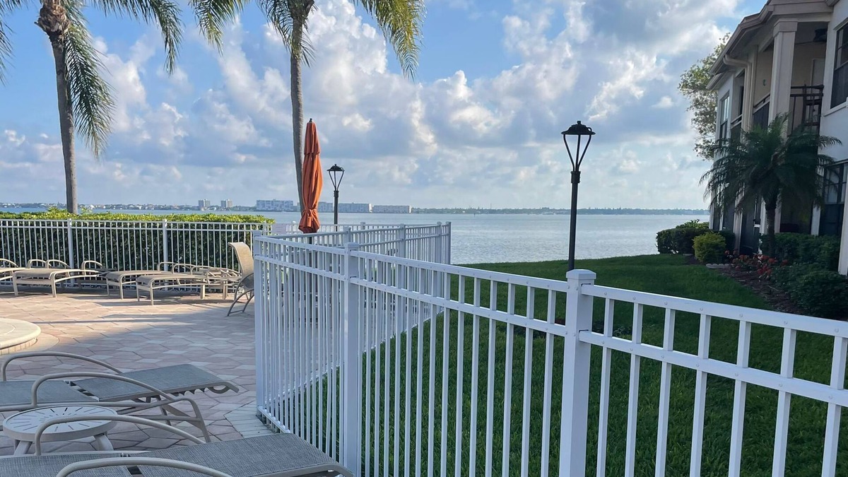 Casa del Mar Apartment | On the water and golf course view