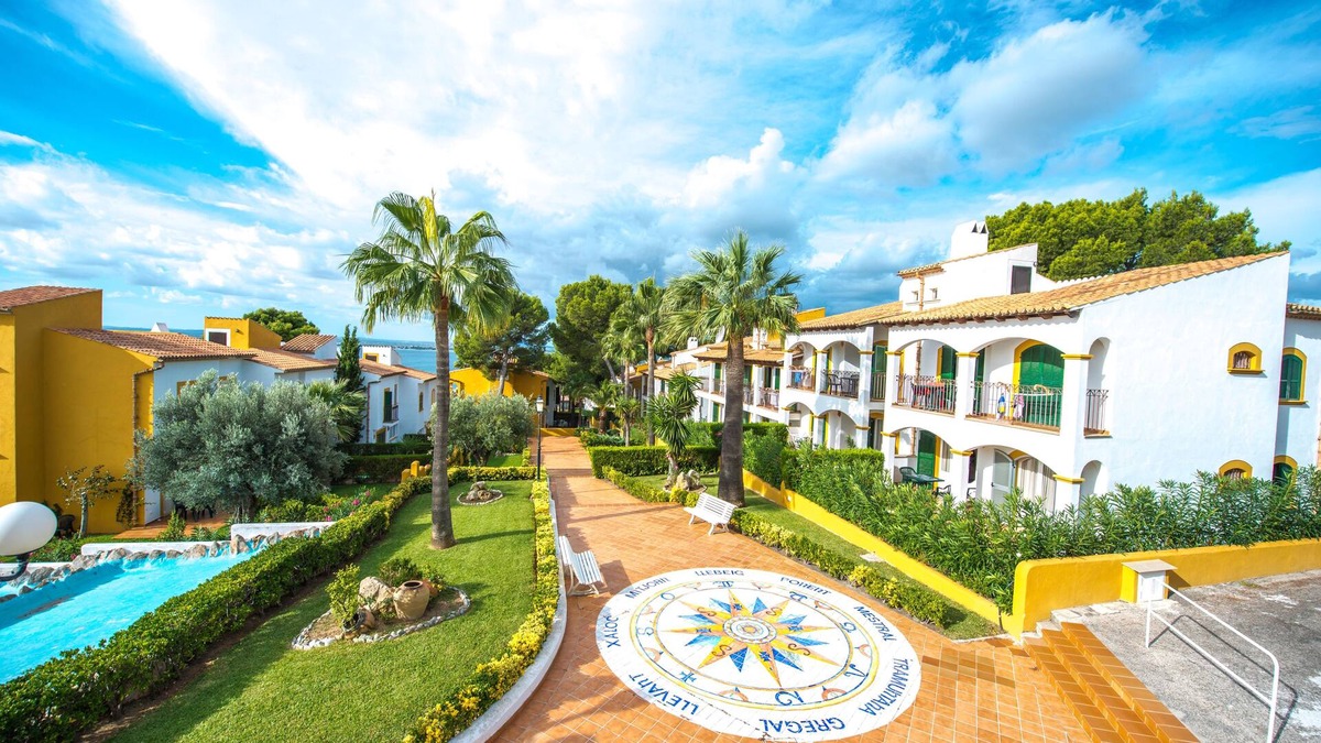 Alcanada Apartment | Ona Aucanada Club