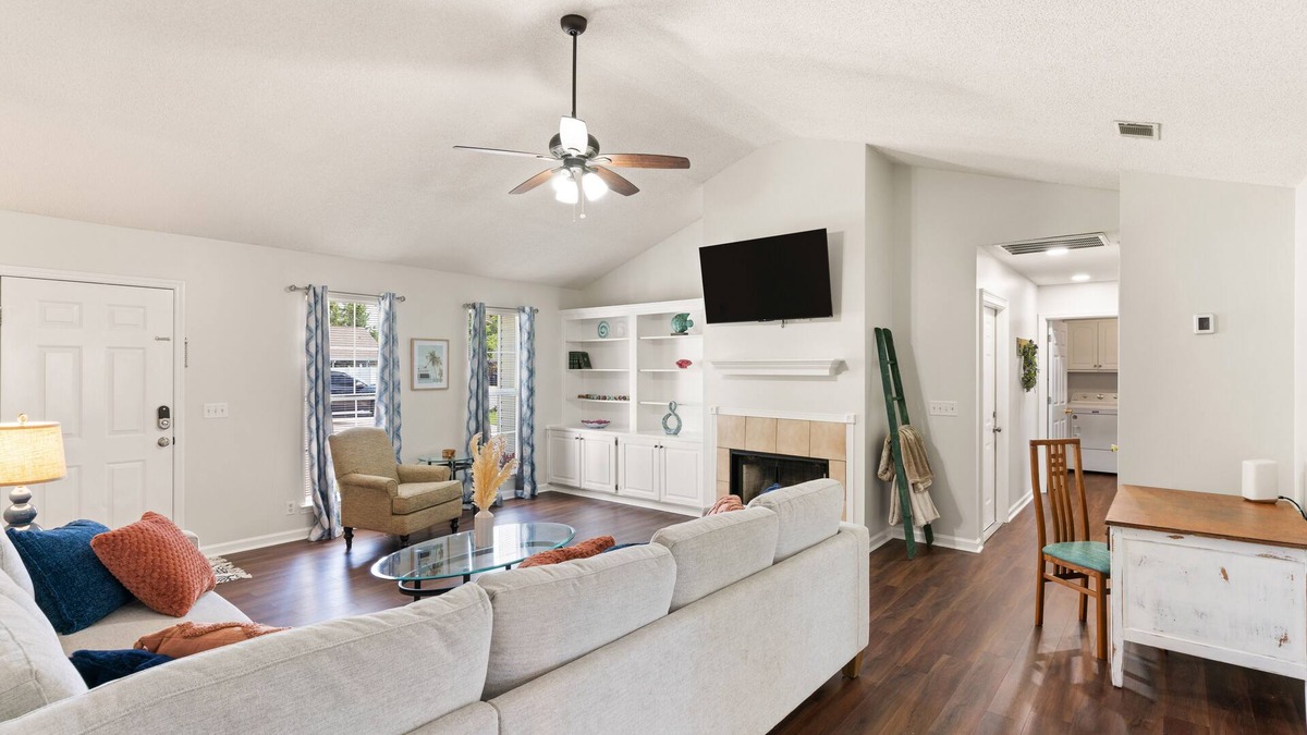 Brunswick House | Once Upon a Tide | 3 Bed, 2 Bath