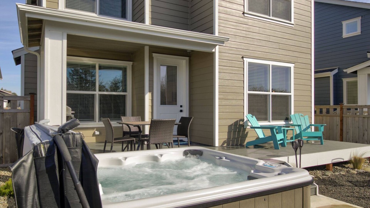 Ocean Shores House | Once Upon a Tide - Oyhut Bay Seaside Village