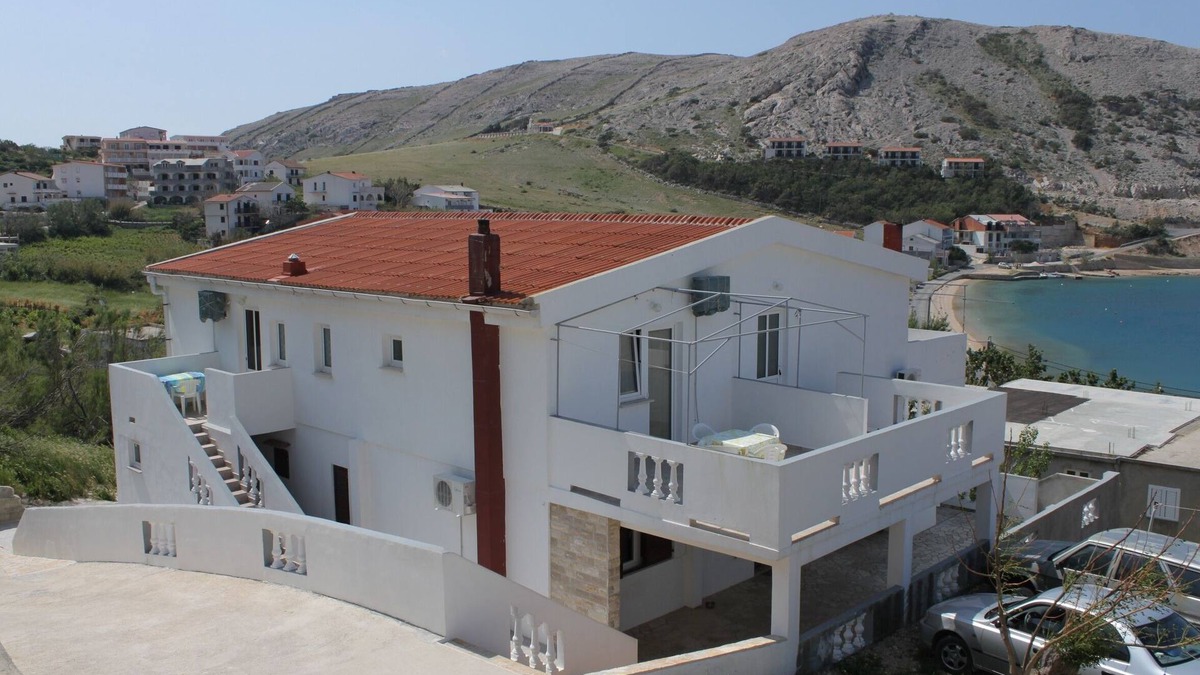Metajna Apartment | One bedroom apartment with terrace and sea view Metajna, Pag (A-6336-f)
