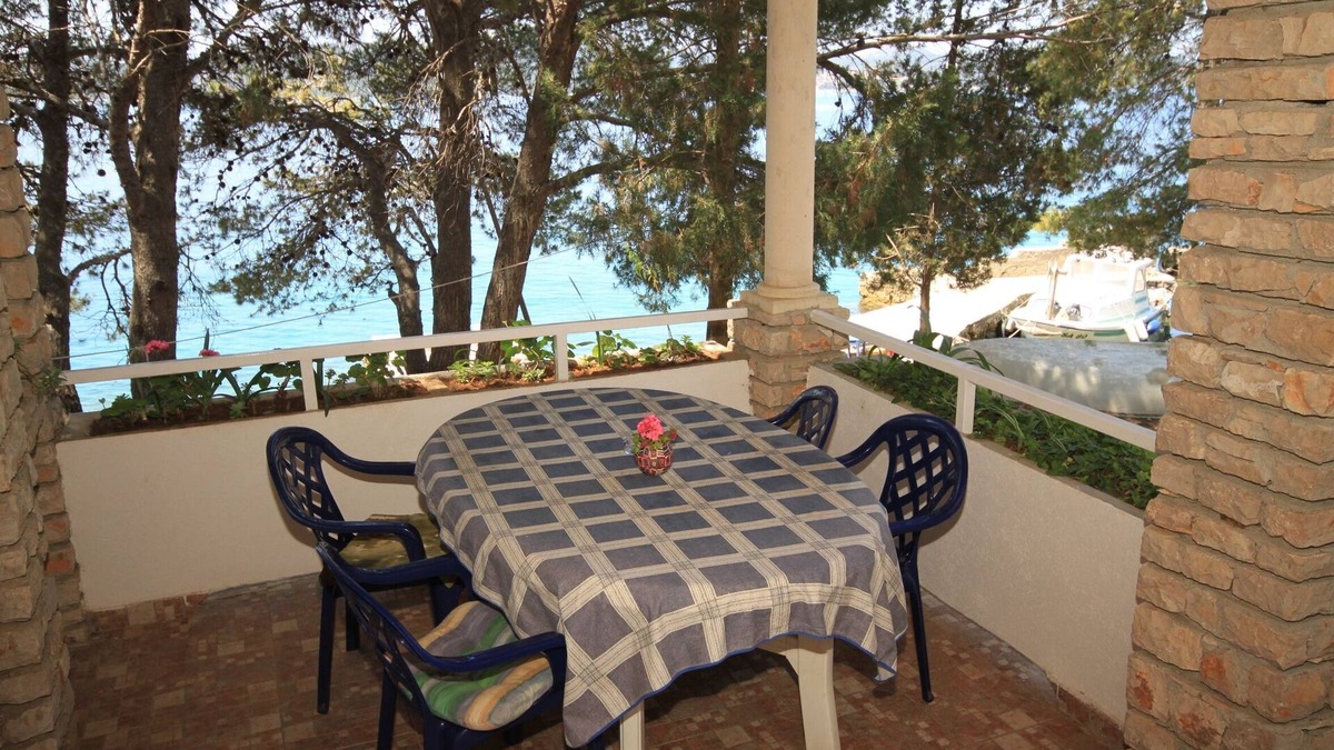Island Dugi Otok Apartment | One bedroom apartment near beach Lavdara, Dugi otok (A-8114-b)
