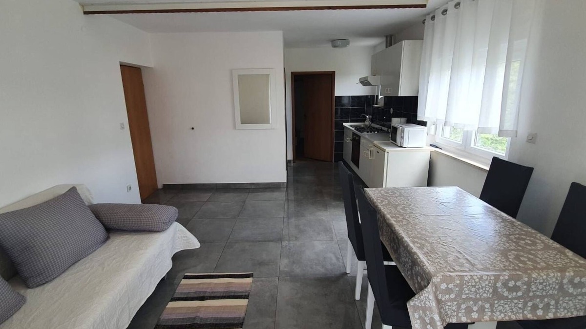 Ljubac Apartment | One bedroom apartment with balcony and sea view Ljubač, Zadar (A-6141-b)