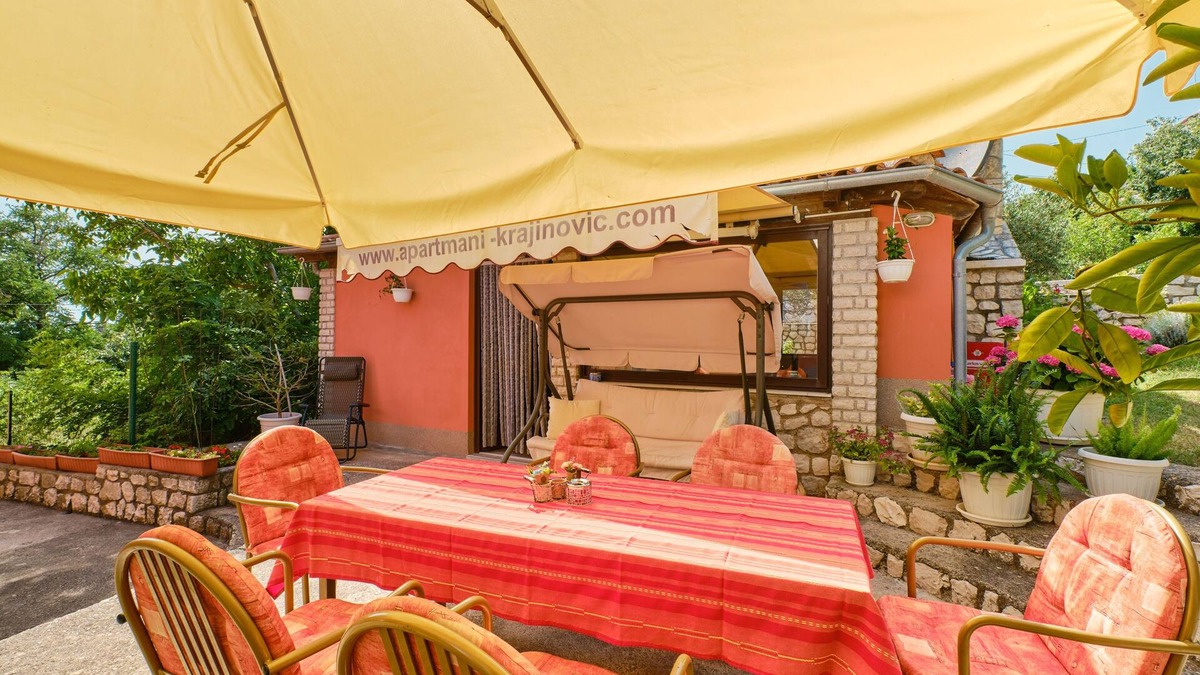 Cunski Apartment | One bedroom apartment with terrace Ćunski, Lošinj (A-7867-c)