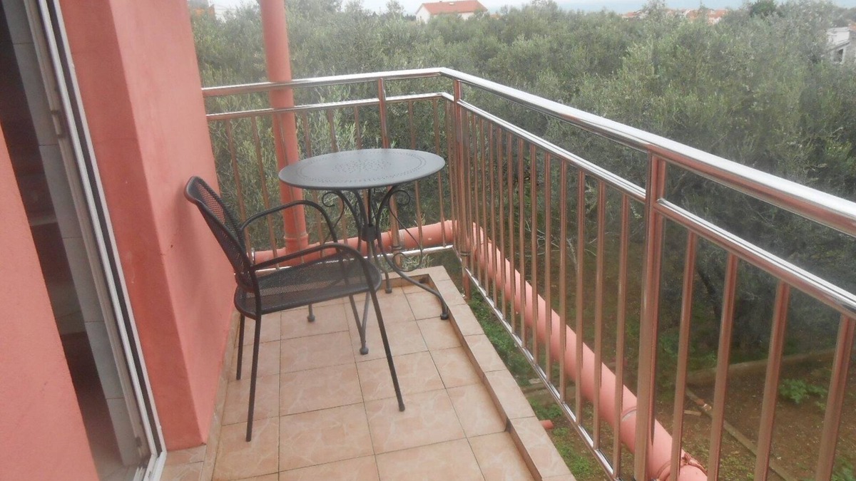 Poljana Apartment | One bedroom apartment with balcony and sea view Poljana, Ugljan (A-8473-b)