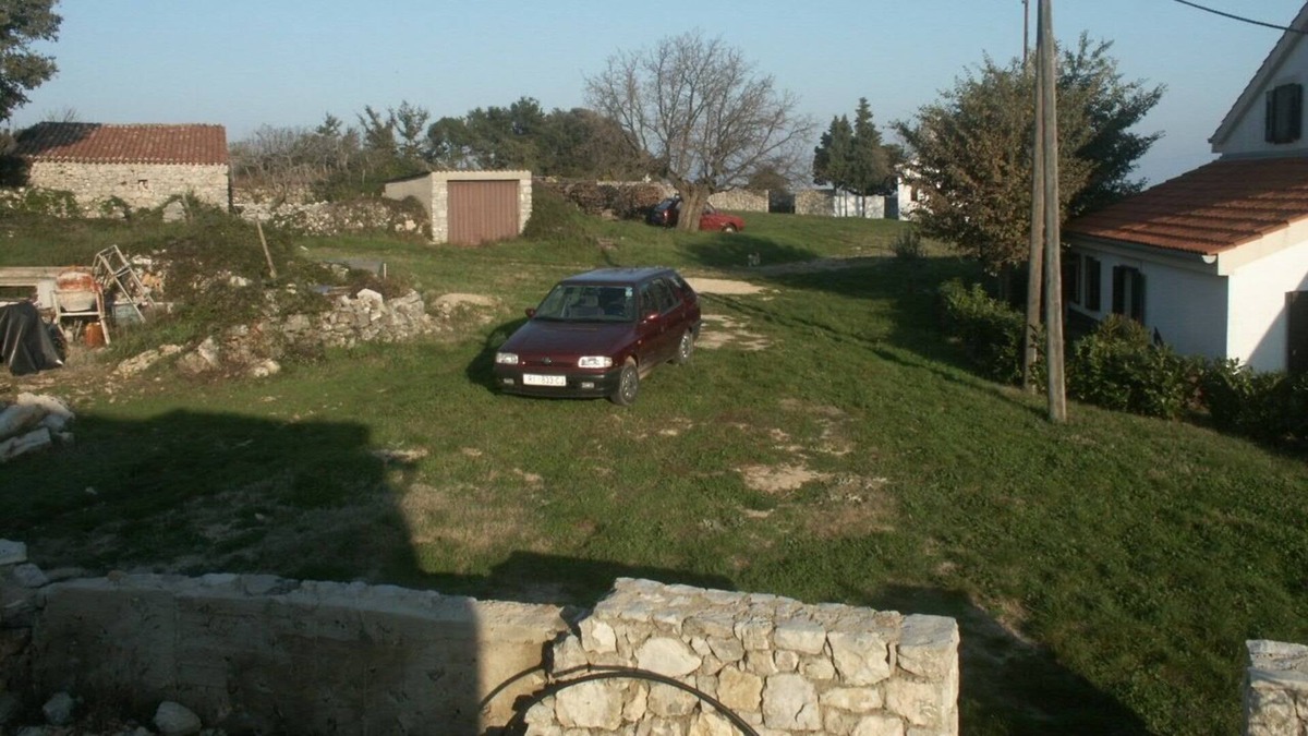 Loznati Apartment | One bedroom apartment with terrace Loznati, Cres (A-2515-b)