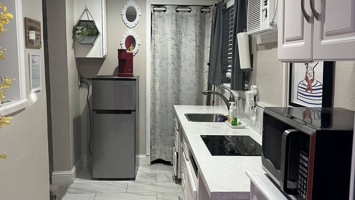 Tracy Apartment | One bedroom In-Law Unit Near Downtown Tracy