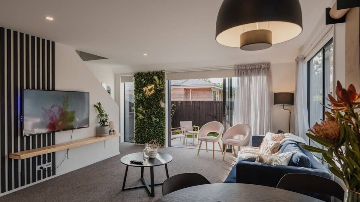 Papanui House | One of a Kind, a true GEM!