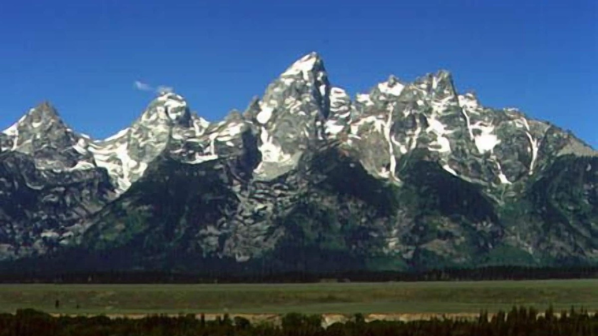 Jackson Hole Cabin | One of a Kind Cabin Located Within Grand Teton National Park