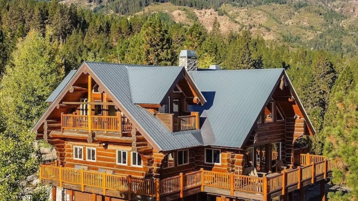 Garden Valley Cabin | ONE OF A KIND, PICTURESQUE, CEDAR LOG CABIN FOR THE WHOLE FAMILY nn