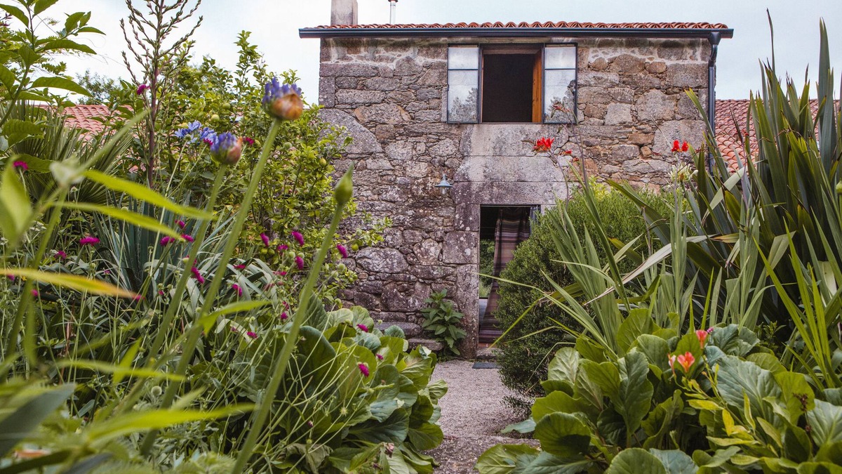 Morana House | One of two private and intimate casitas. Surrounded by nature.