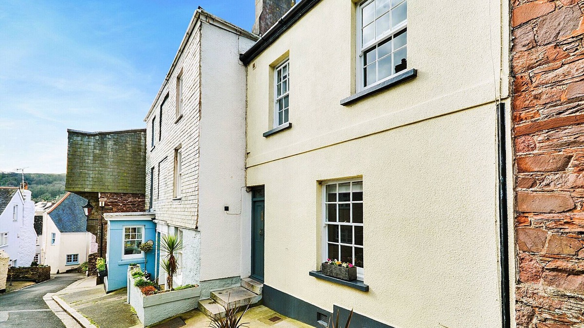 Kingsand Cottage | One The Green, Kingsand