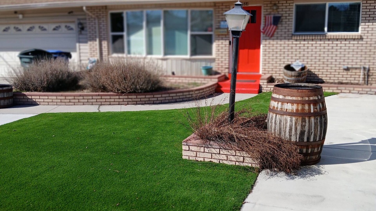 West Valley City House | Only 1-bedroom Home in West Valley with WiFi, minutes to mall & Airport