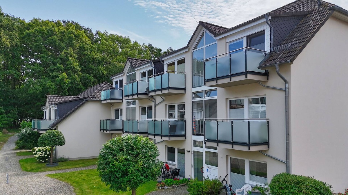 Monchgut-Granitz Apartment | Only 100 m to the beach, apartment with balcony and own sauna - App. Eldena FeWo 09