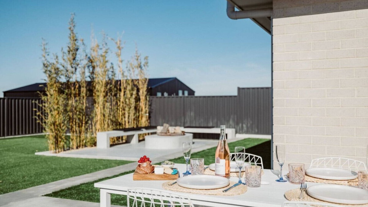 Hawley Beach House | Opal - Family Beach House Hawley