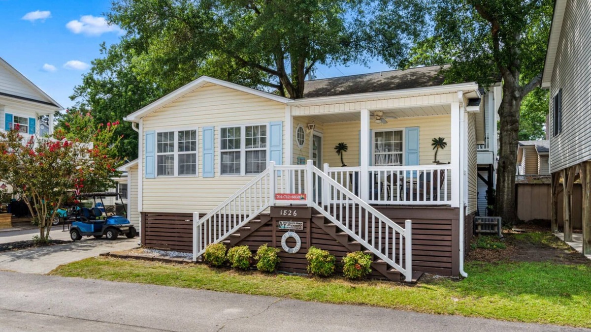 Surfside Beach House | Open + Airy home w/Golf Cart, in Ocean Lakes