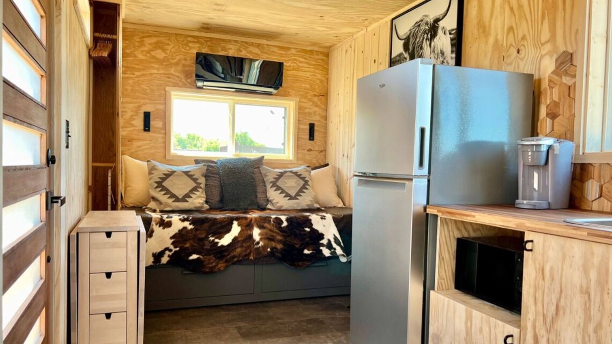 Morgan Mill Cabin | "Open Spaces" Tiny Home in country for short or mid-term stays