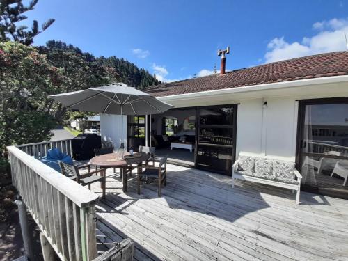 Opito Bay House | Opito Sea'scape - Opito Bay Holiday Home