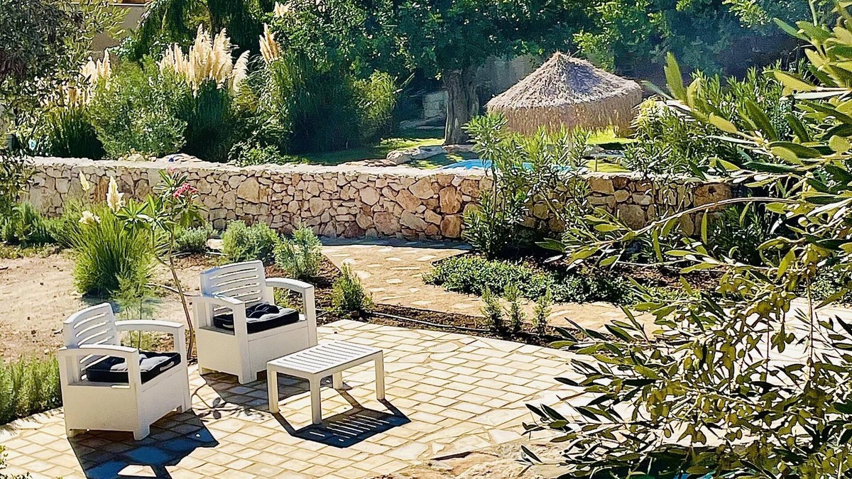 Cava dʼAliga Villa | OPUNTIA DOMUS Single villa with lovely views!