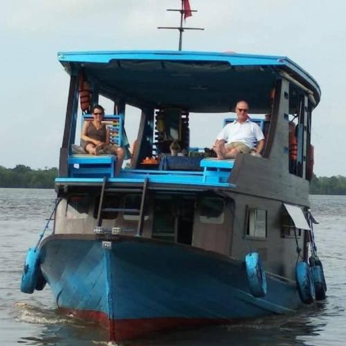 Kumai Boat Rental | orangutan trip tanjung puting