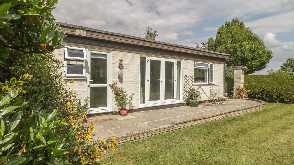 New Forest District Cottage | ORCHARD ANNEXE, with a garden in Boldre