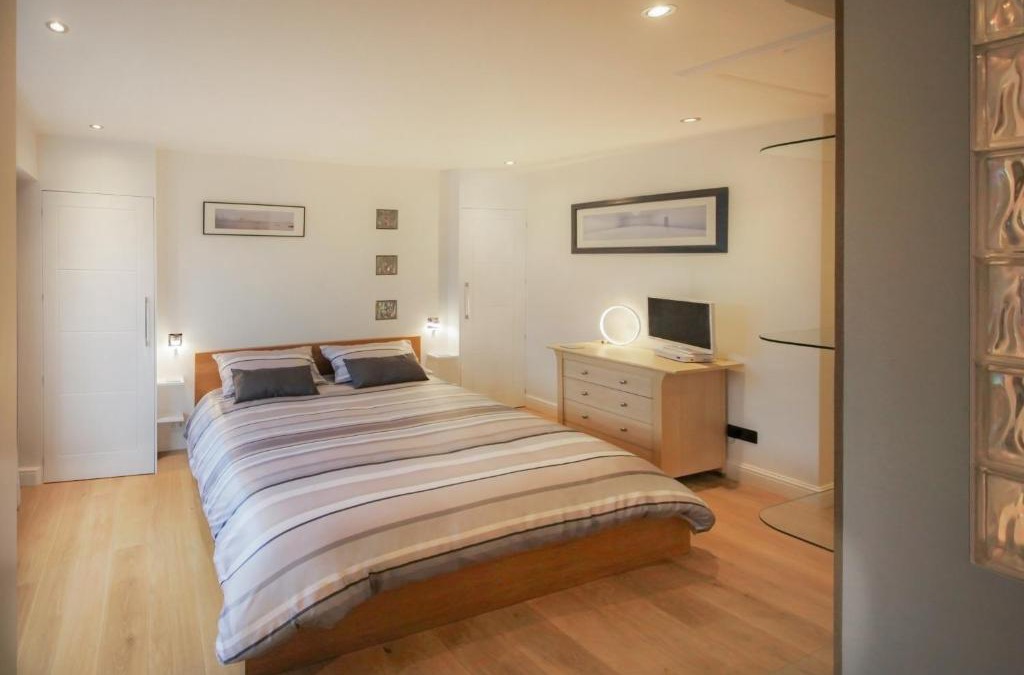 Hook Norton Apartment | Orchard Road Studio Apartment