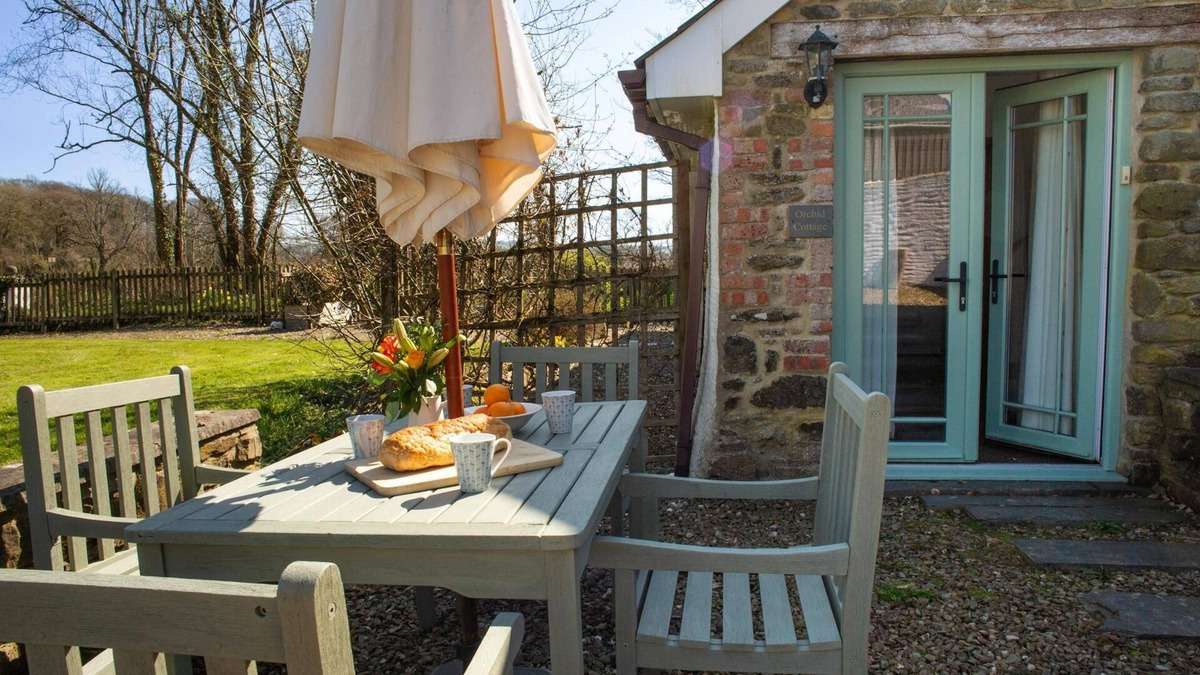 Tan-y-groes Cottage | Orchid Cottage, Aberporth