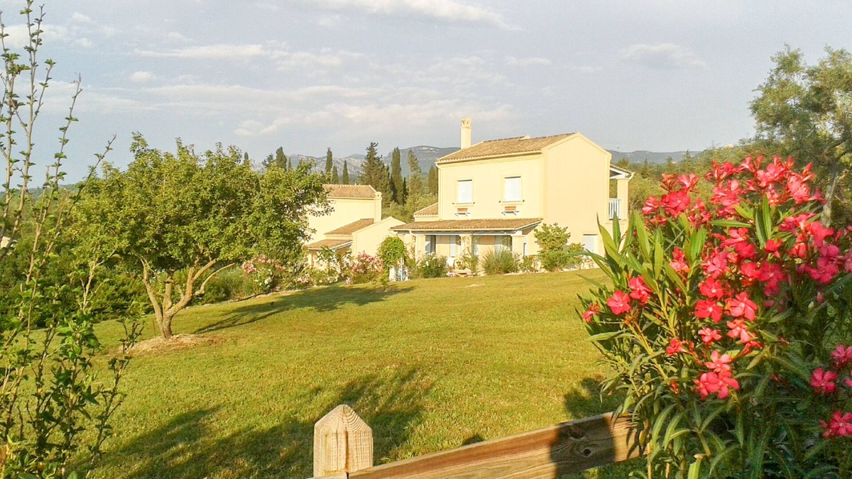 Petaleia Cottage | Orchidea 2BR Farmhouse at Aroggia Farm by JJ Hospitality-
