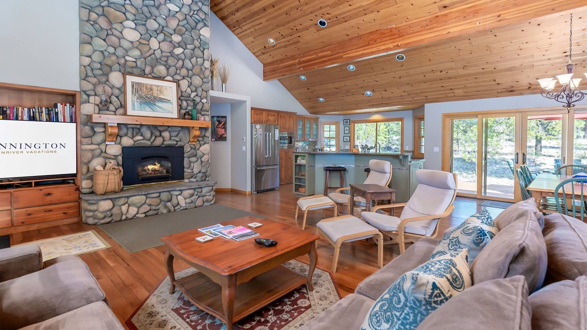 Deer Park House | OREG36-Family and Dog Friendly Retreat w. AC