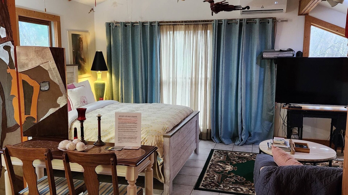 Winamac House | ORIENTAL SUITE Individual Rental