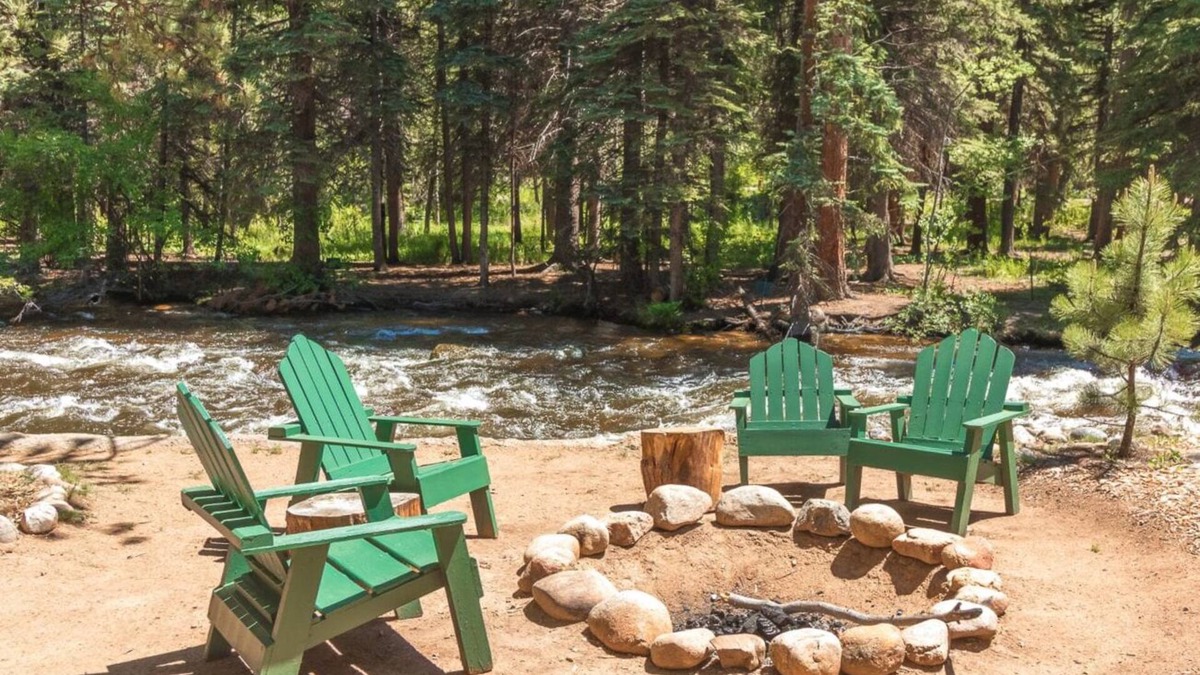 Estes Park Cabin | Original RMNP River Front Cabin on Thompson River