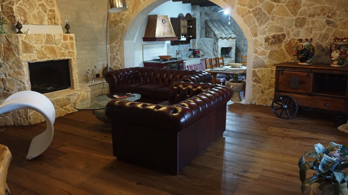 Rosolini House | Original Sicilian stone villa between Noto and Modica
