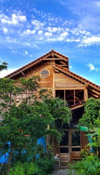 Tambolaka Bed & Breakfast | Oro Beach Houses