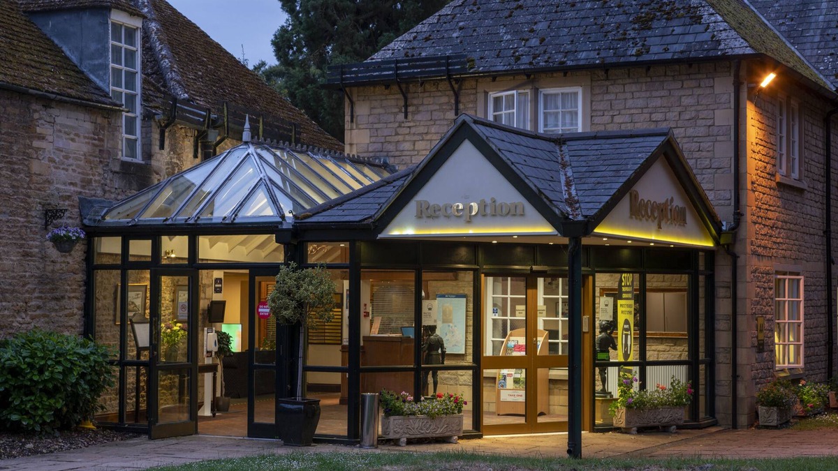 Peterborough Hotel | Orton Hall Hotel & Spa