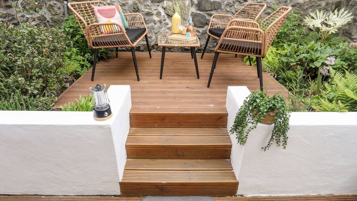 Menai Bridge Cottage | Osborne House