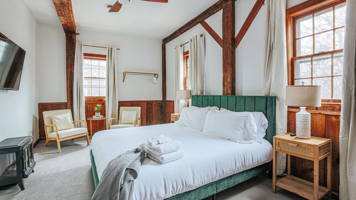Spottswood House | Osceola Mill is a boutique inn located in the Shenandoah Valley 20 minutes from Lexington and Staunton.