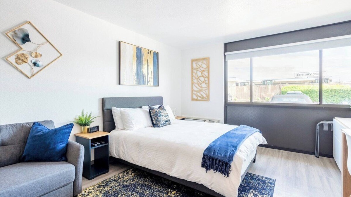 Salt Lake City Apartment | Oslo Sapphire Flat · Sapphire Flat - Close to Ski Slopes & Downtown