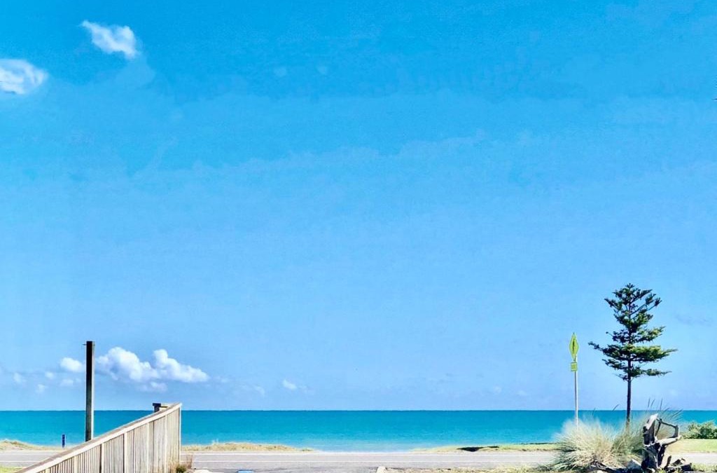 Otaki Beach House | Otaki Beachfront Getaway