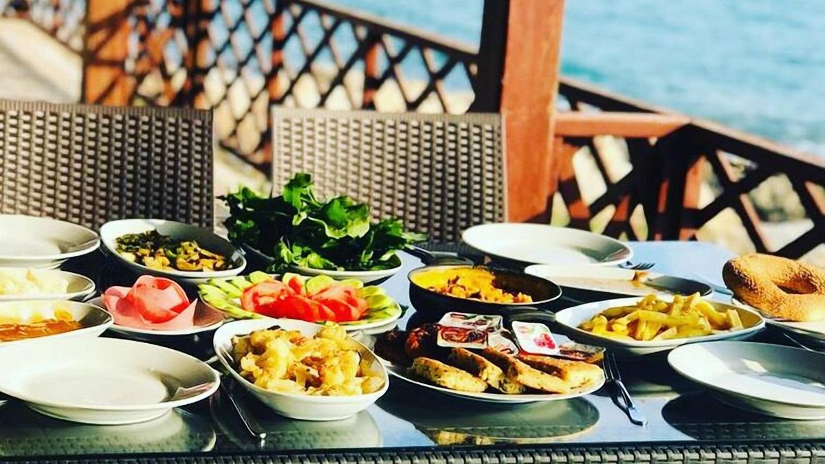 Ayas Hotel | OTEL CAN