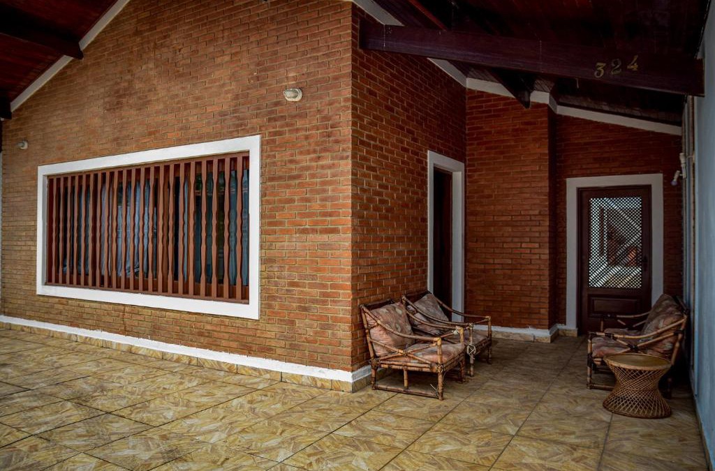 Balneario Arpoador House | Otima casa com Wi-Fi a 350m da Praia de Peruibe SP