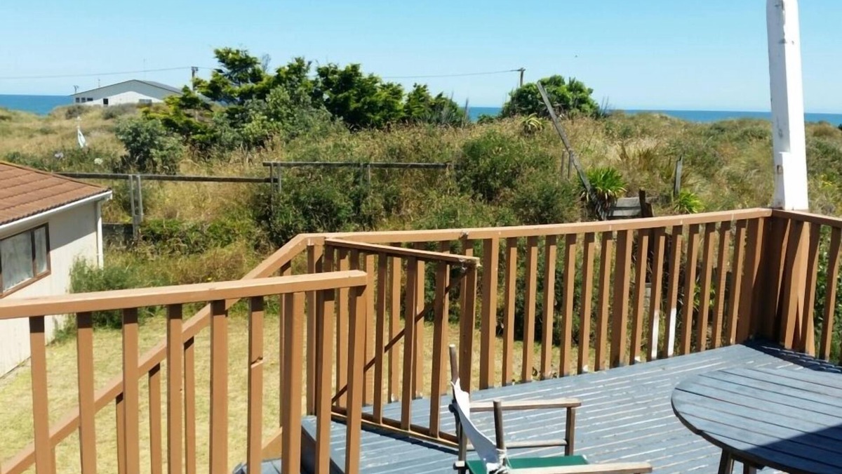 Foxton Beach House | Our beach house! Walk to the beach.