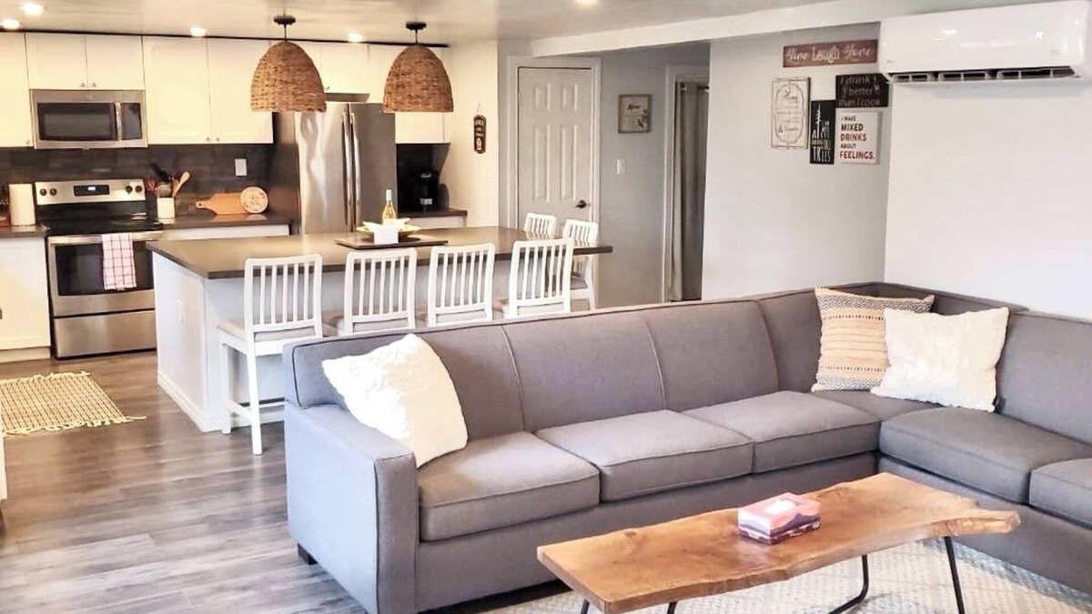 Highlands East House | Our Happy Place: Hot Tub & Trail Access: STR25-00043