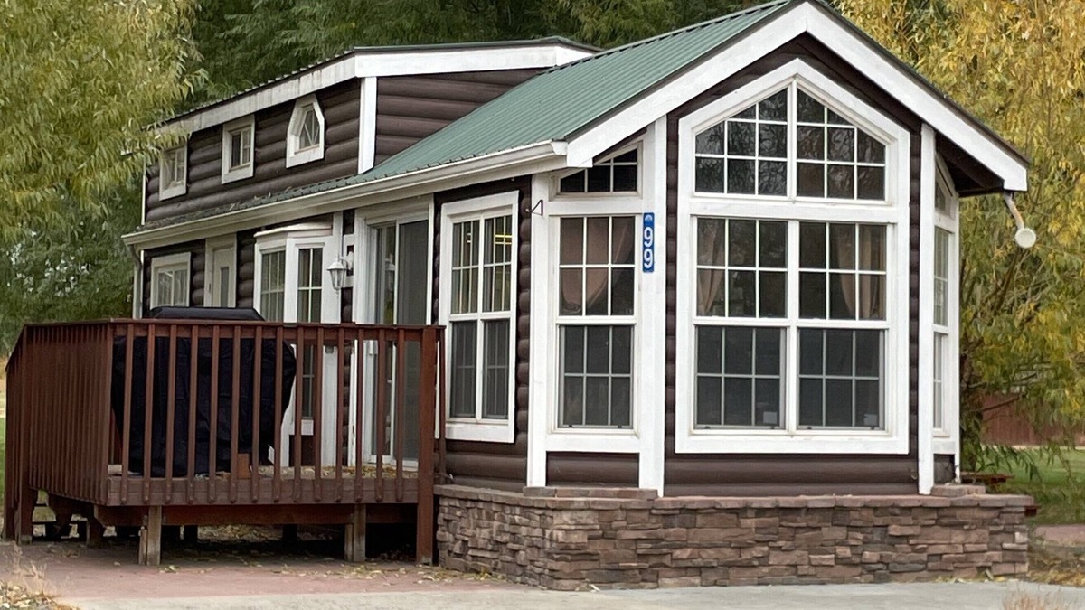 Grant County Cabin | Our lumberjack inspired cabin on Warden Lake