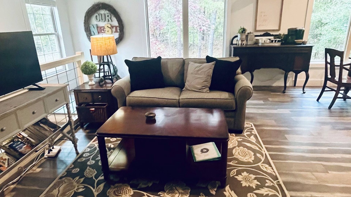 Westminster Cottage | Our Nest, a well loved quiet retreat in Foxwood Hills Resort near Lake Hartwell.