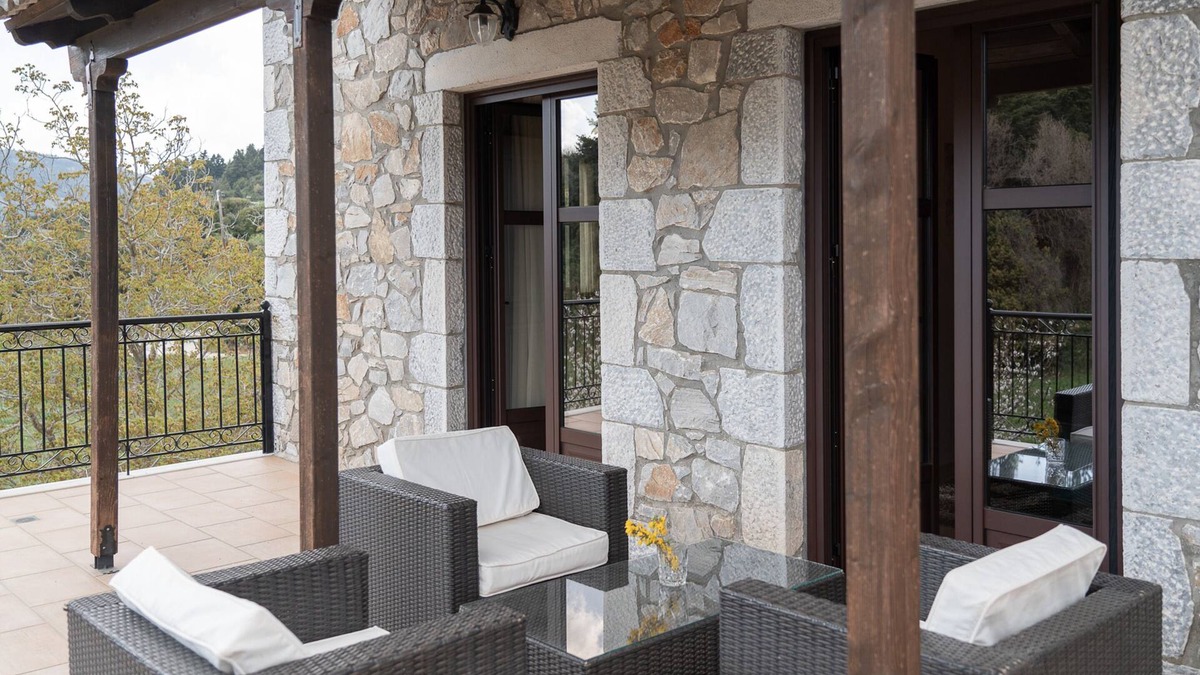 South Kynouria Hotel | Ouranogiton Resort