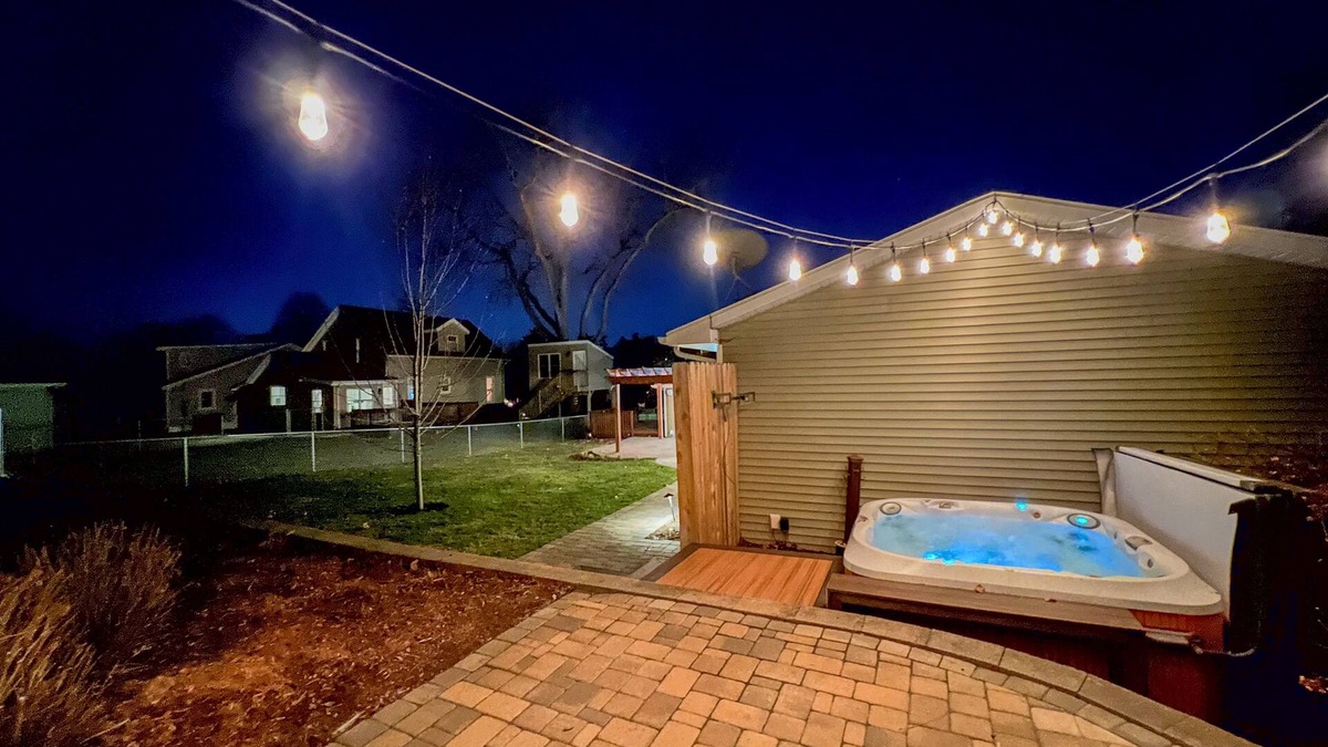 Cedar Falls House | Outdoor Oasis With HOT TUB, Brick Patios, Large Deck & Fenced In - 3Bed/2Bath!