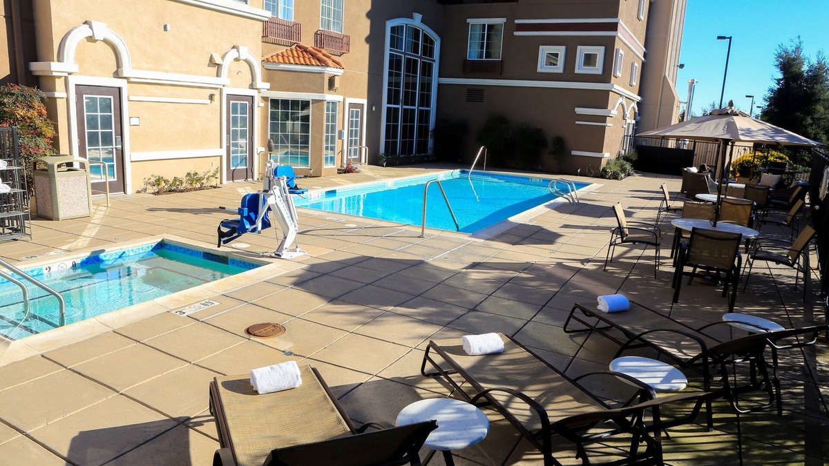 Milpitas Condo | Outdoor Pool & Hot Tub. Free Breakfast Buffet. | Suite Near Downtown San Jose