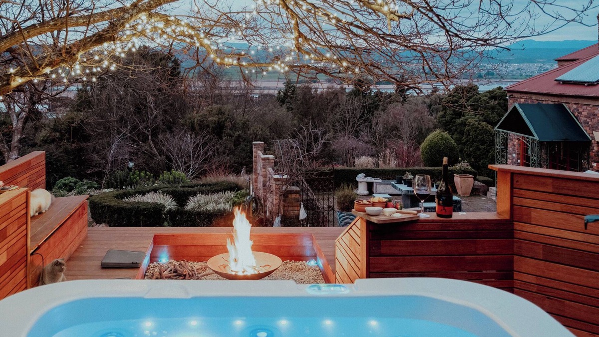 Legana House | Outdoor Spa and Sauna with Spectacular Views