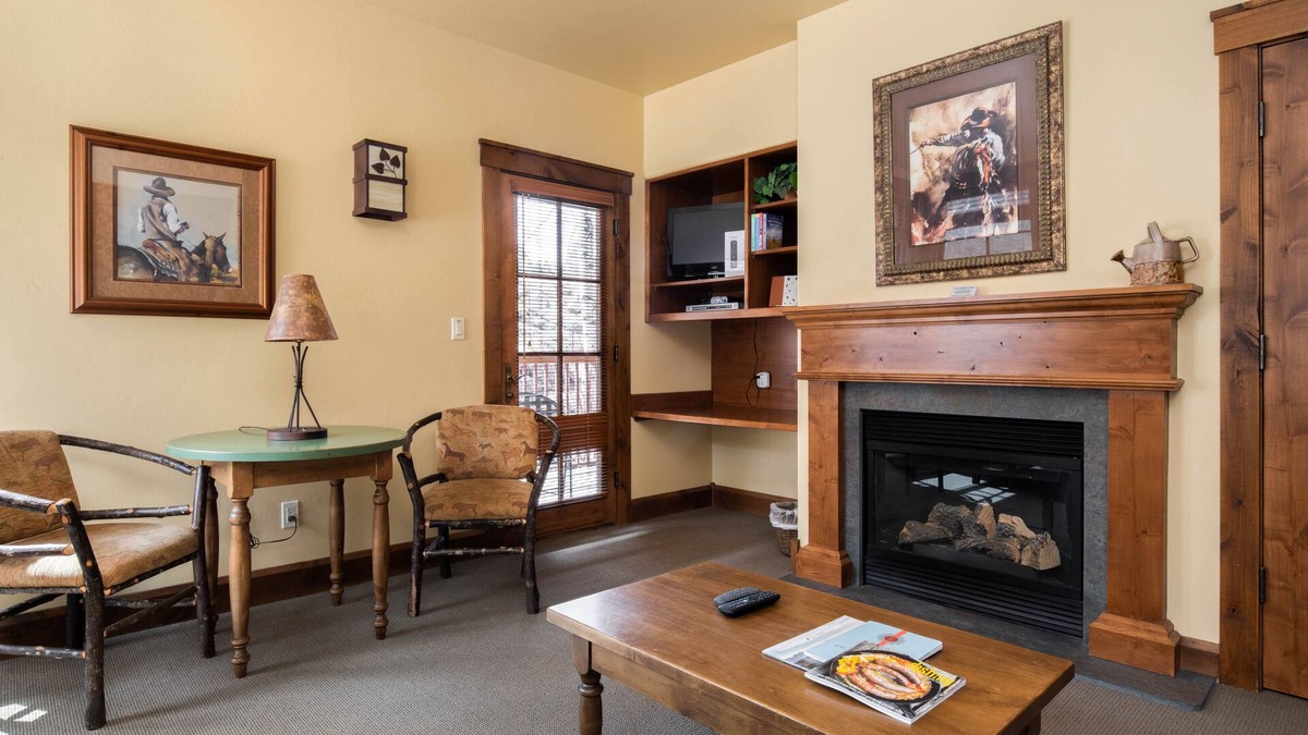 Jackson Condo | Outpost: Grand View 362S