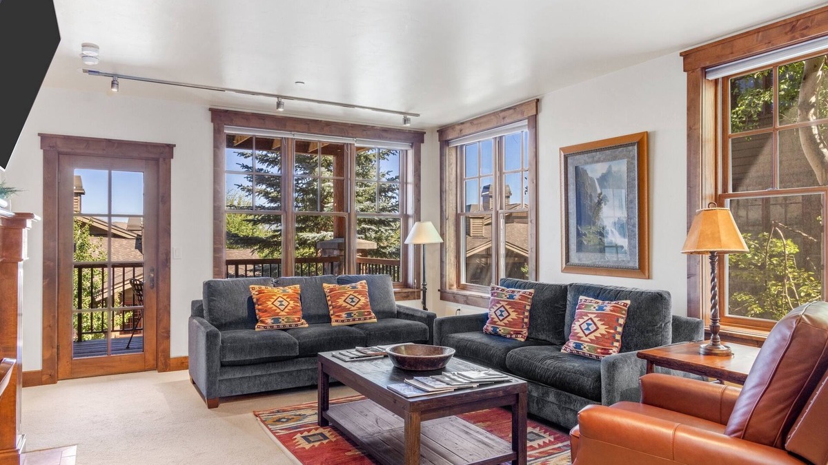Jackson Condo | Outpost: Grand View 5020A - Fireplace, Elevator, AC!